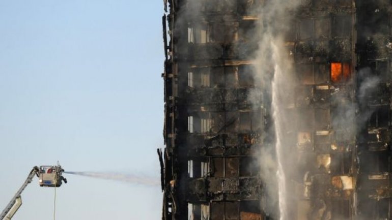 MASSIVE fire engulfs London tower block (PHOTO/VIDEO)