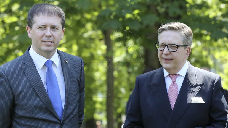 World Tourism Organization in Chisinau: Officials plant trees as portrayal of Moldovan tourism development (PHOTO)