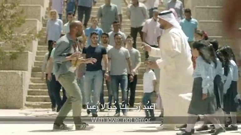 Bizarre Kuwaiti advert uses dancing as suicide bomber to denounce terrorism (VIDEO)