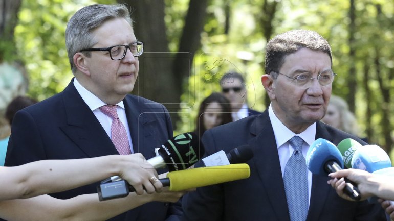 World Tourism Organization in Chisinau: Officials plant trees as portrayal of Moldovan tourism development (PHOTO)