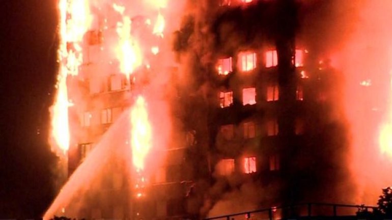 MASSIVE fire engulfs London tower block (PHOTO/VIDEO)