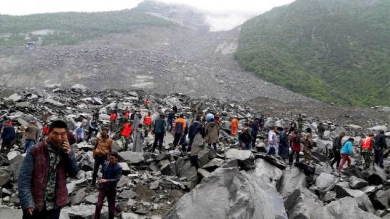 China landslide leaves at least 140 missing in Sichuan (PHOTO)