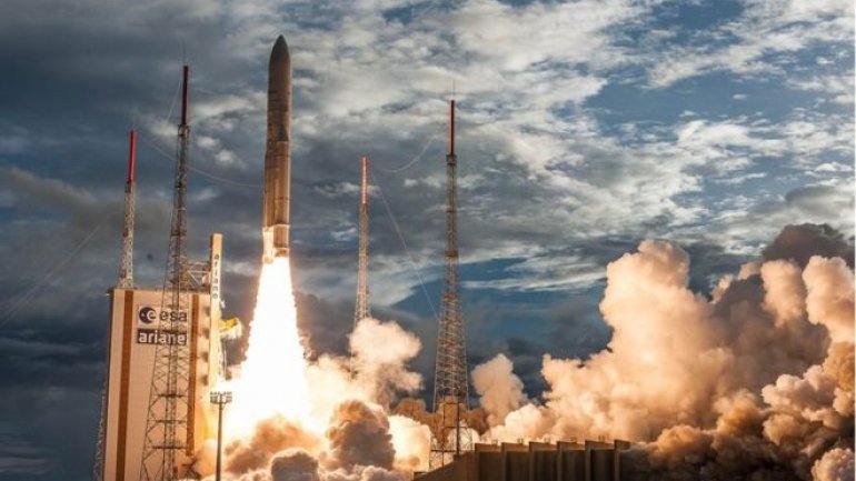 Inmarsat's European short-haul wi-fi spacecraft launches