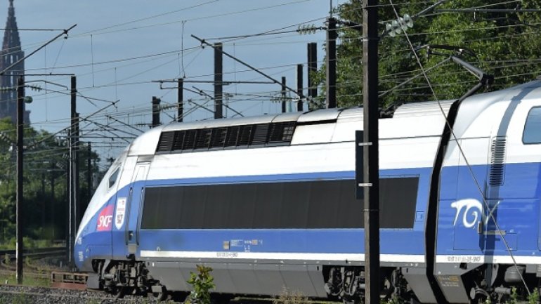 French rail drama as actor mistaken for terrorist on TGV