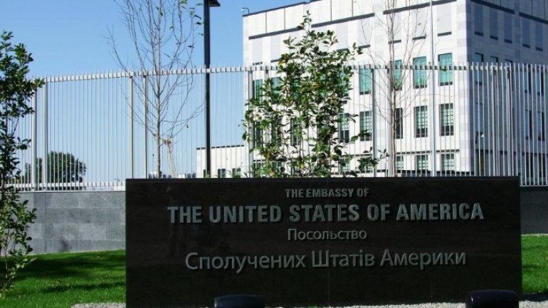 Blast at US embassy to Kyiv