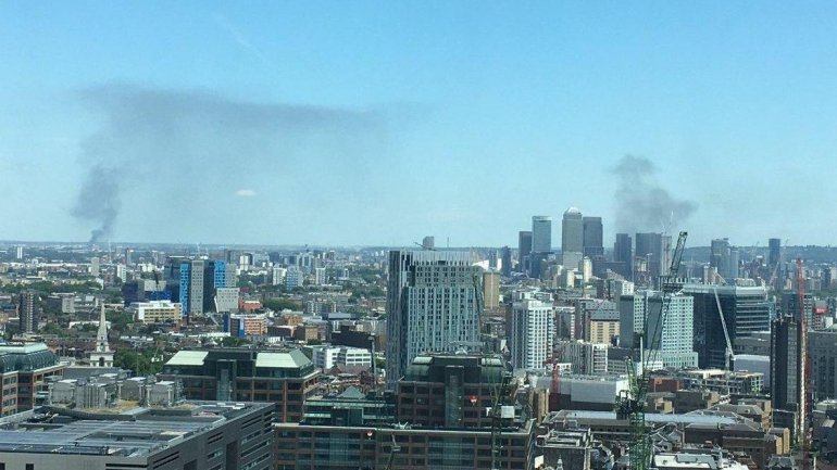 London fire: Smoke seen for miles as firefighters tackle flames