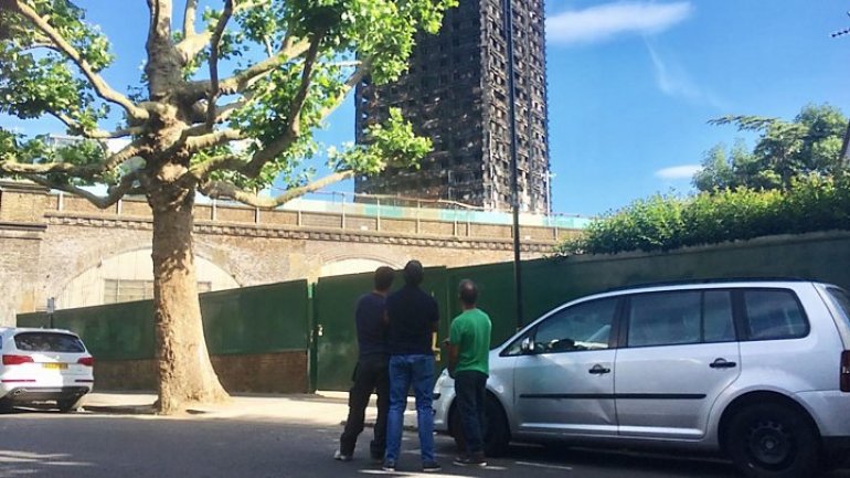 Grenfell Tower fire: Estate residents call for thorough inquiry