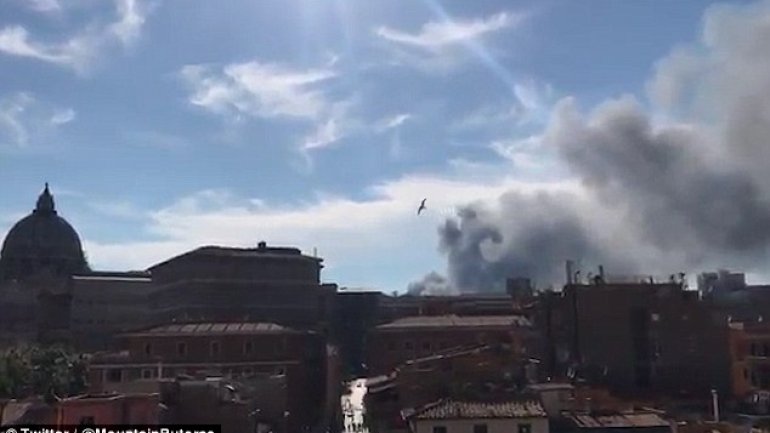 Vatican on FIRE. Explosion in garage feared