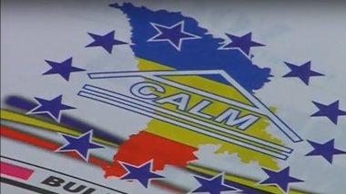 Mayors, discontent with their CALM association. NGO executives raise enormous salaries