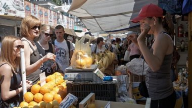 The art of cheating at scales. Fines of 380,000 lei, resulted from unannounced checks in markets