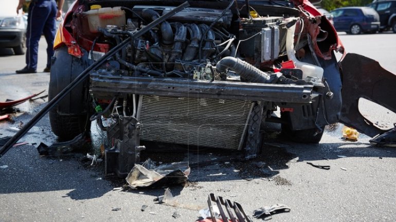 Two rescuers killed by sleeping driver near Chisinau