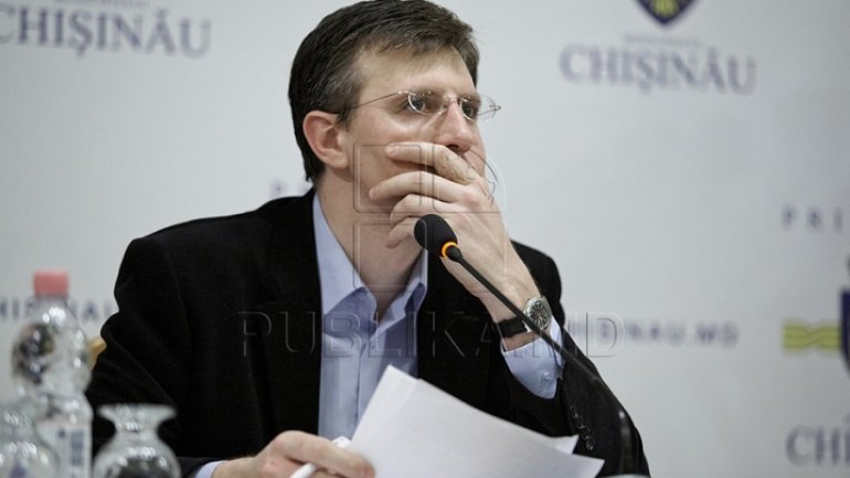 Dorin Chiroacă, suspended from Chisinau Mayor. Court decided