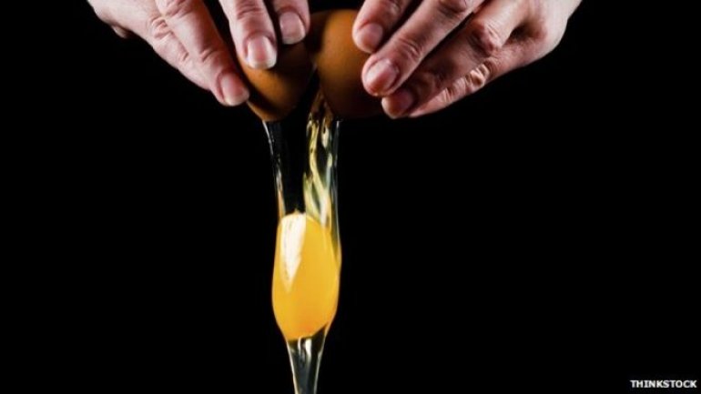 Are raw eggs safe to eat — and do they have more nutrients?