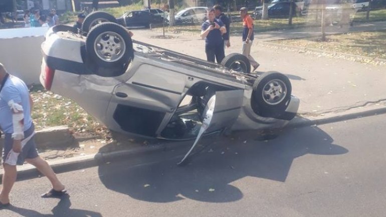 GRAVE ACCIDENT in capital center. A car, OVERTURNED on street