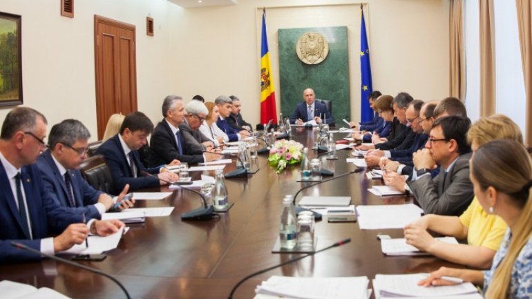 Government to discuss principal projects for Moldova modernization