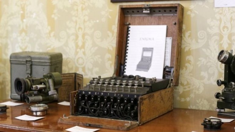 World War II €100 typewriter sold for €45,000 