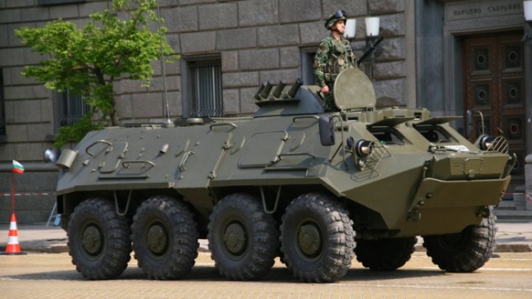 Russian militaries from Transnistria are preparing the armored to force Dniester River