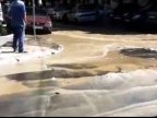 Water pipe exploded on Chisinau streets (video)