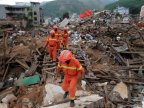 Quake in China's Sichuan kills 19, including tourists, injures 247