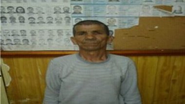 WANTED violent thief! Hit victim and run away