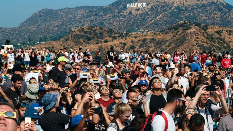 The Solar Eclipse, in pictures