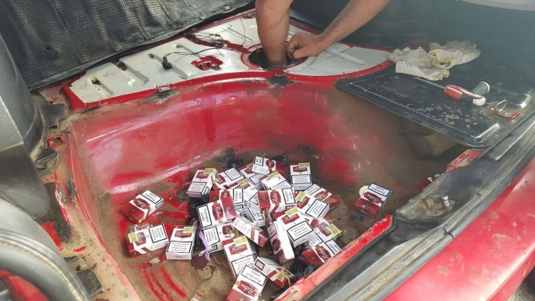 17 thousand cigarettes smuggle attempt stopped at Sculeni-Galaţi customs