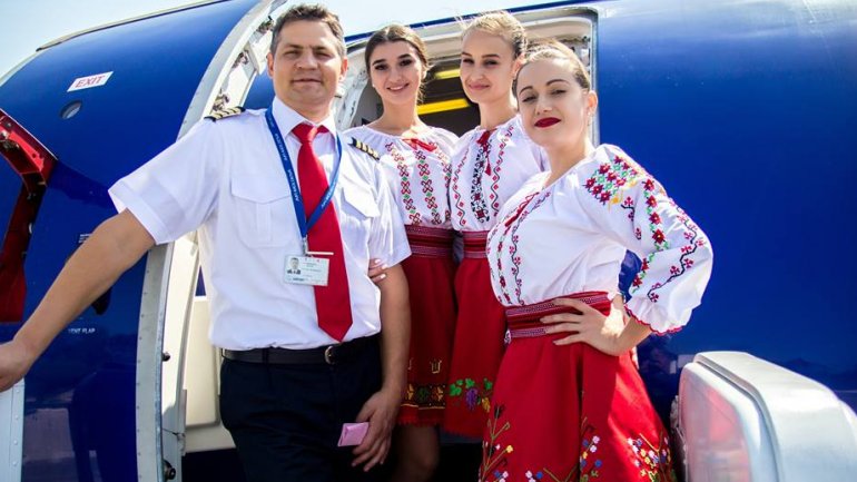 Air Moldova dresses in traditional clothes for Independence Day
