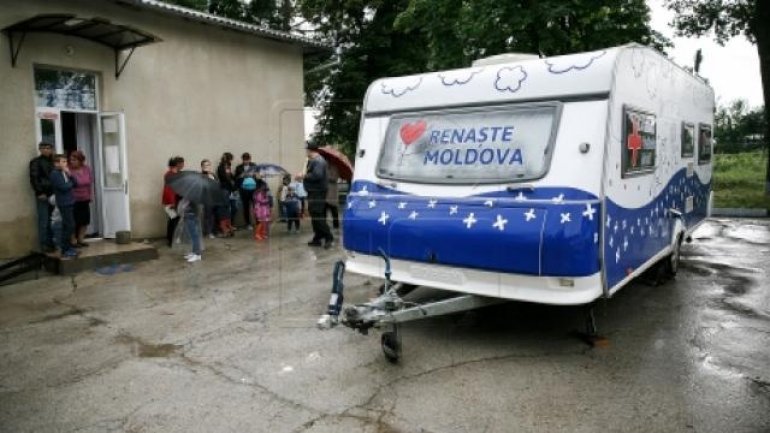 Renaşte Moldova cabinet continues its route to Cârpeşti kids 