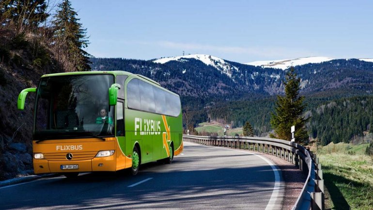 Eurolines Romania associates with FlixBus for European routes, logo changed except route to Moldova 