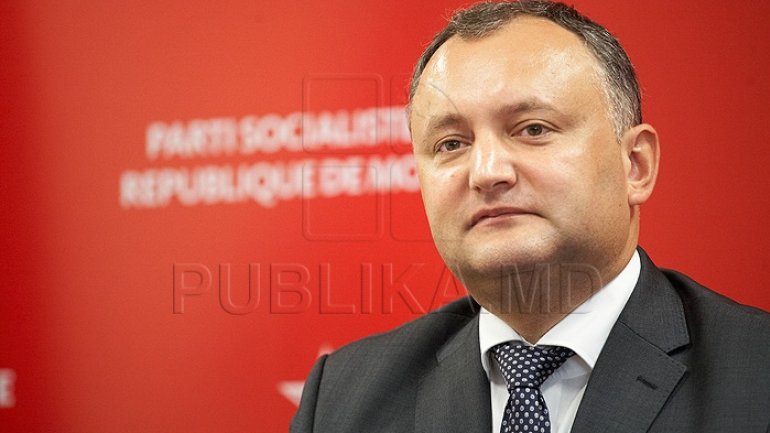 While country celebrates Romanian Language, Dodon rejoices Moldovan instead