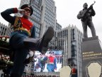 Russia unveils monument of AK-47 creator, Mikhail Kalashnikov