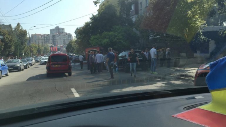 Apartment burst into flames in Chisinau (video) (update)