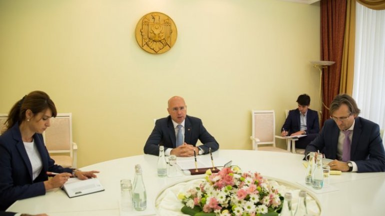 Prime Minister Pavel Filip met with new Ambassador of the Kuwait State to Moldova 