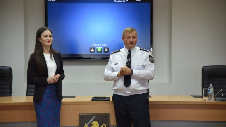 Over 60 policemen to be trained public communication techniques and strategies