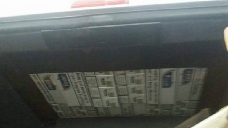 Minibus hiding Moldovan cigarettes, caught on border with Romania