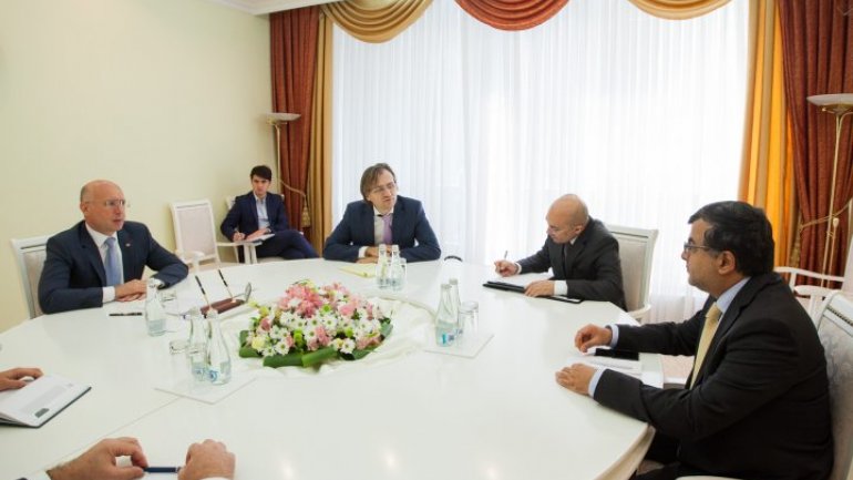 Prime Minister Pavel Filip met with new Ambassador of the Kuwait State to Moldova 