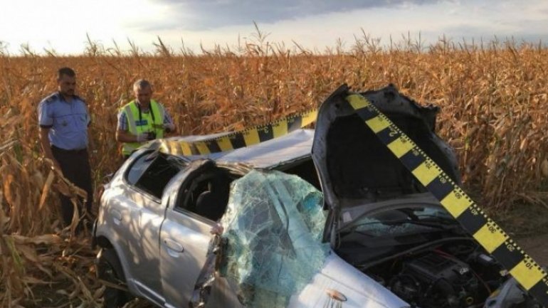 Moldovan family after car crash in Romania: one dead, three injured