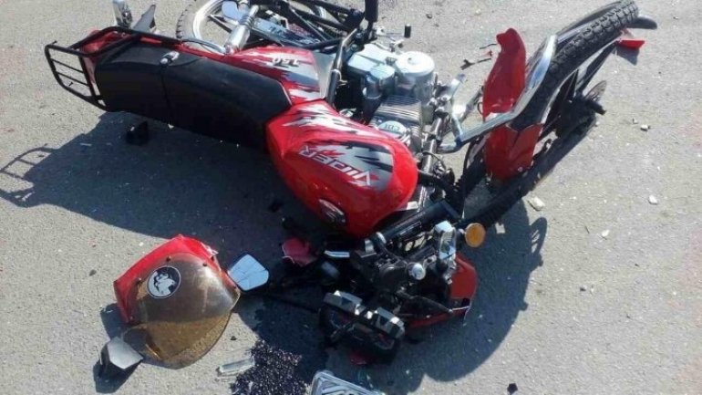 Severe accident in Briceni. 15 year-old motorcyclist hospitalized in critical condition