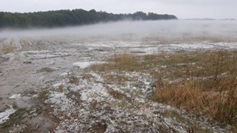 North of Moldova shaken by large hail. What damages have been reported to far