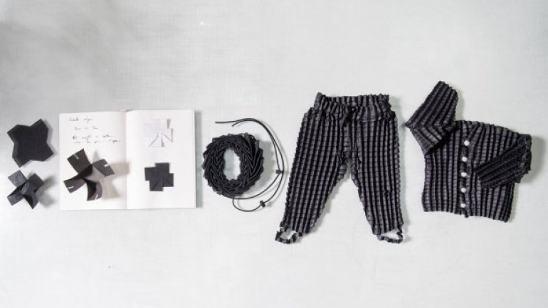 Clothes that expand with the child might soon appear on International Markets