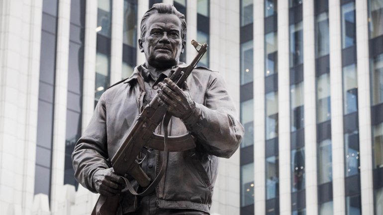 Russia unveils monument of AK-47 creator, Mikhail Kalashnikov