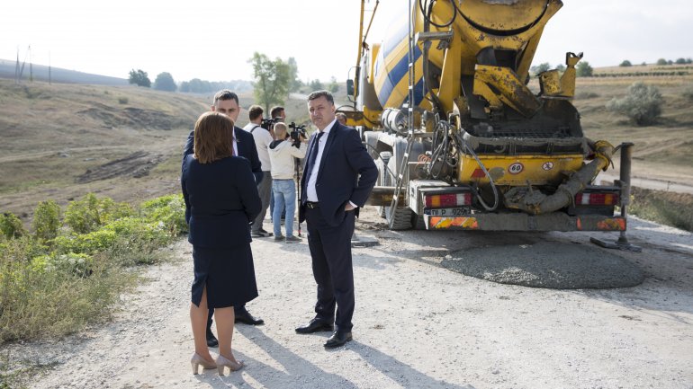 Road to Ţâpova Monastery to be ready by the end of 2018 (PHOTOREPORT)