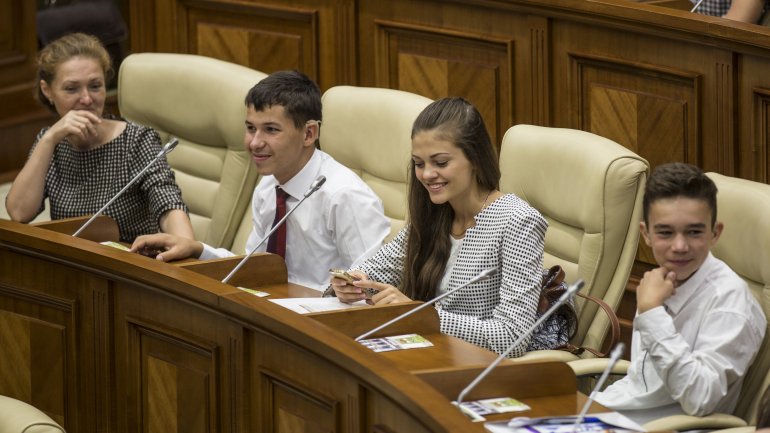 International Day of Democracy: Open door for Parliament discovery 