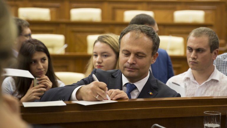 International Day of Democracy: Open door for Parliament discovery 