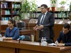 Octavian Calmîc urged students from ASEM to not fear starting a business