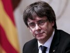 Catalan president Puigdemont insists 'need to de-escalate tension' and dialogue on independence 