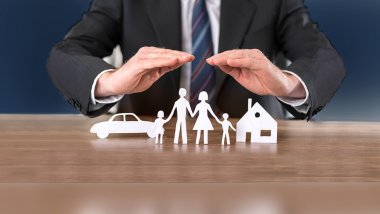 Insurance companies to set their own prices