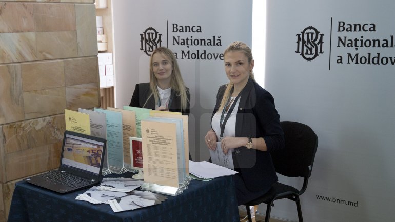 Moldova–Romania Job Fair. Those looking for employment can chose from over two thousand offers