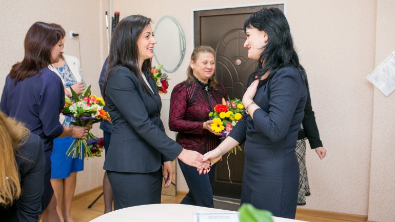 First pedagogue wins title 'beloved teacher' in contest organized by Vlad Plahotniuc's Edelweiss (Photo)