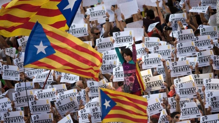 Catalan authorities refuse to follow orders from Spain